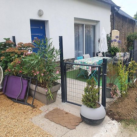 Appartement Du Bonheur Baguer-Pican Bagian luar foto